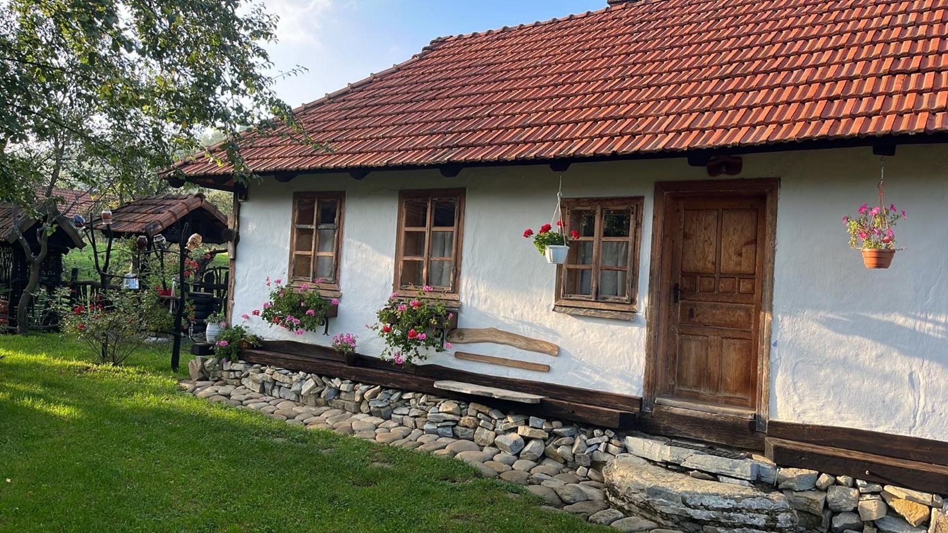 Садиба Гардига Pystan Exterior foto